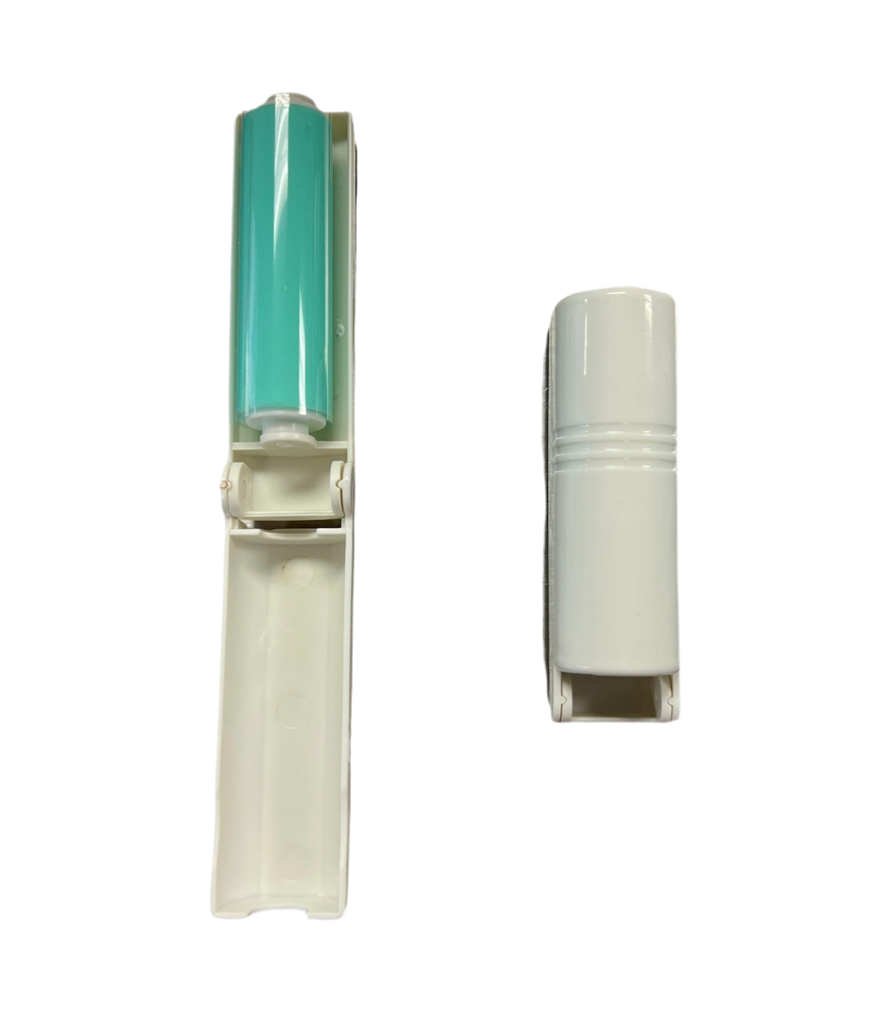 Forever Sticky Travel Roller for Easy Pet Treats